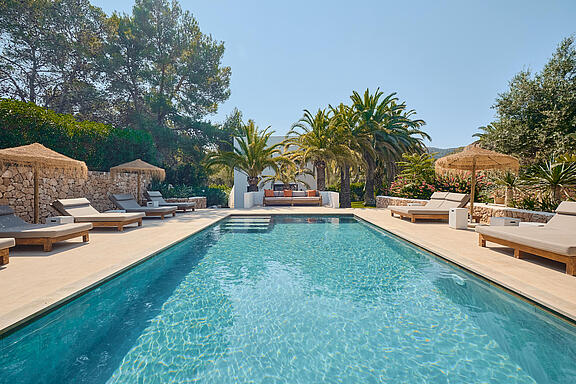 KPI1310 - Villa en venta - Villa zu verkaufen - Villa for sale - Villa te koop - www.kensington-ibiza.com - Noelle Politiek